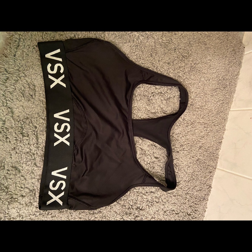 Vsx Victoria’s Secret sports bra size medium